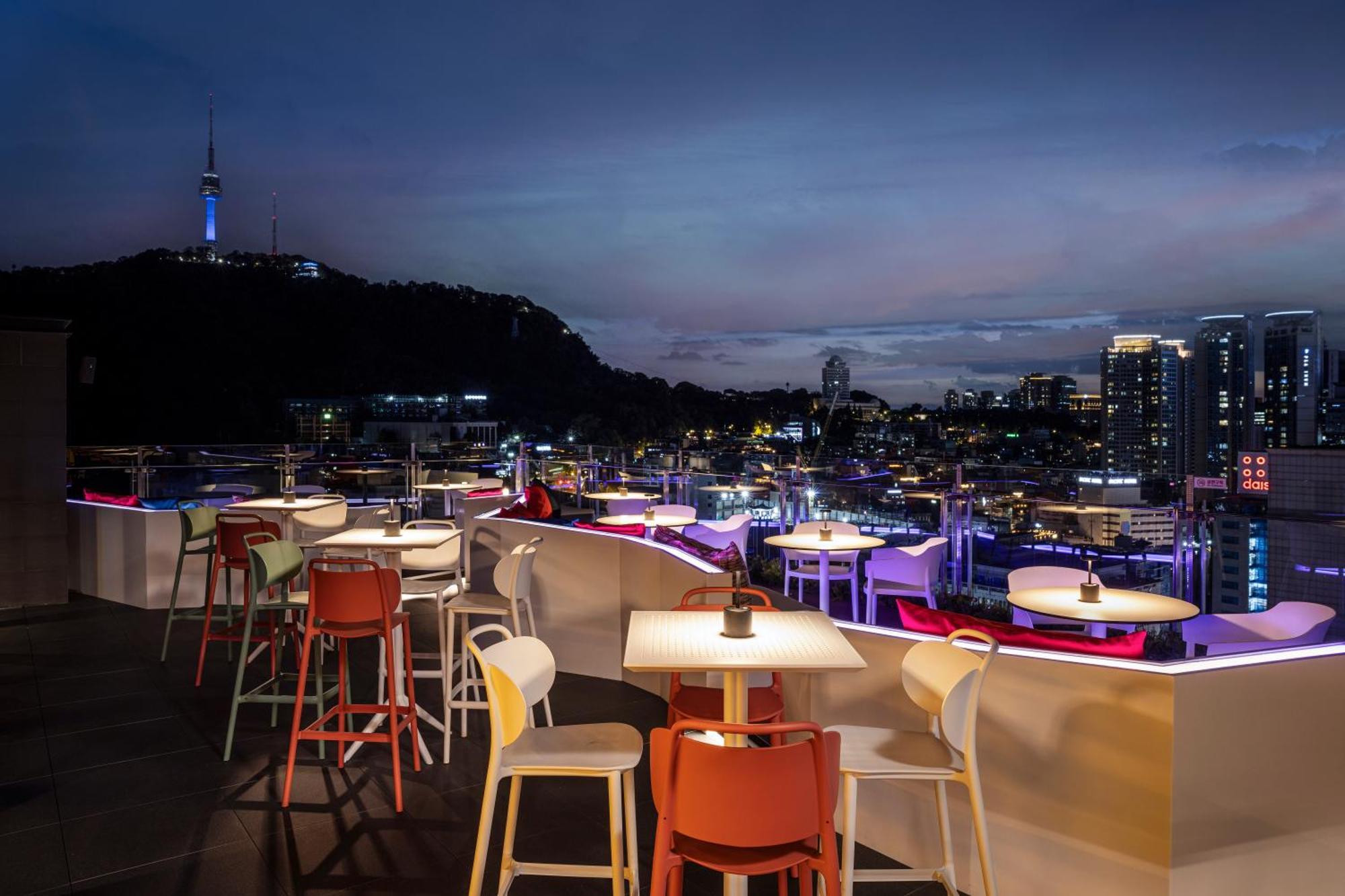 מלון Ibis Styles Ambassador Seoul Myeong-Dong מראה חיצוני תמונה