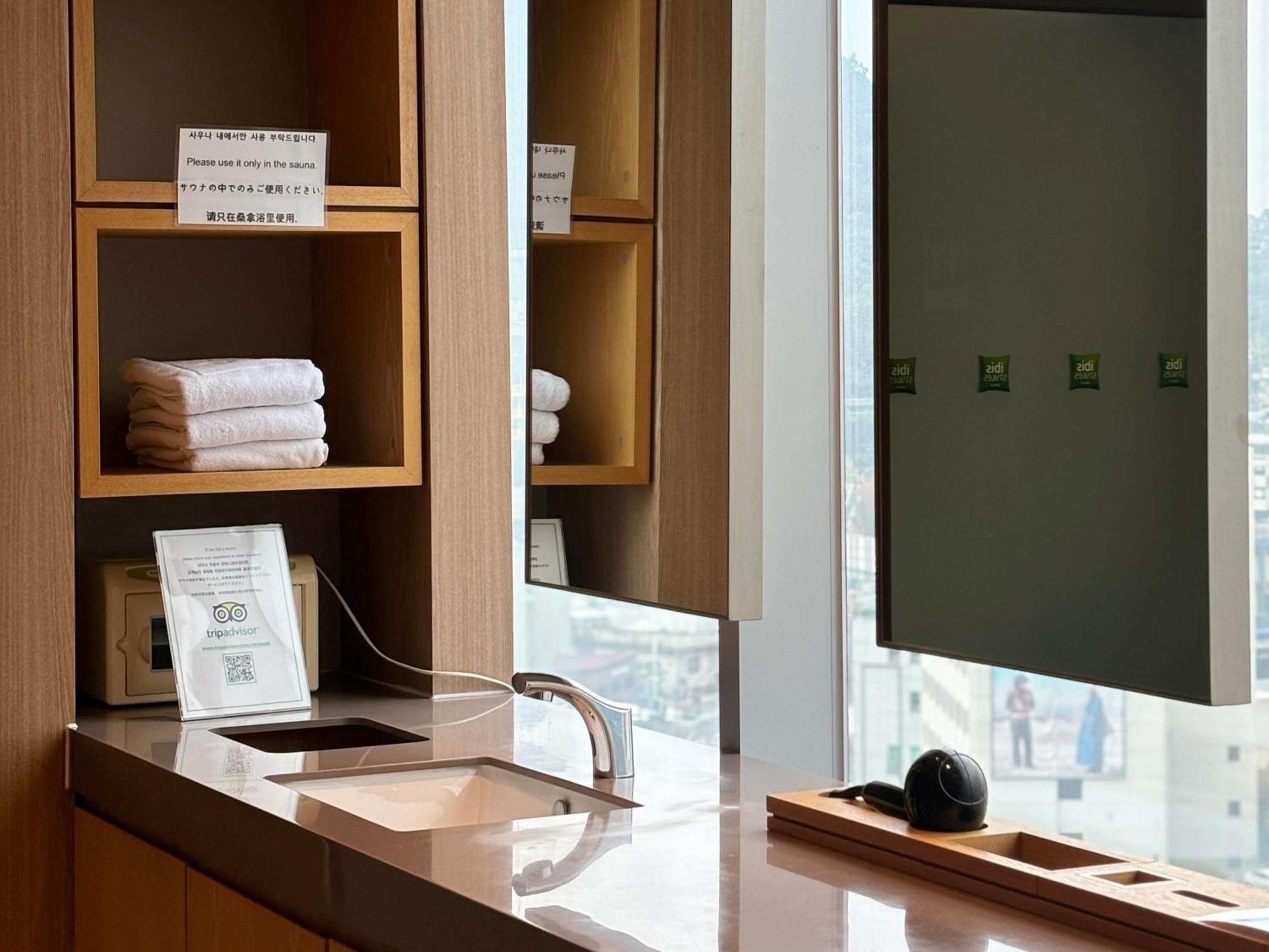 מלון Ibis Styles Ambassador Seoul Myeong-Dong מראה חיצוני תמונה